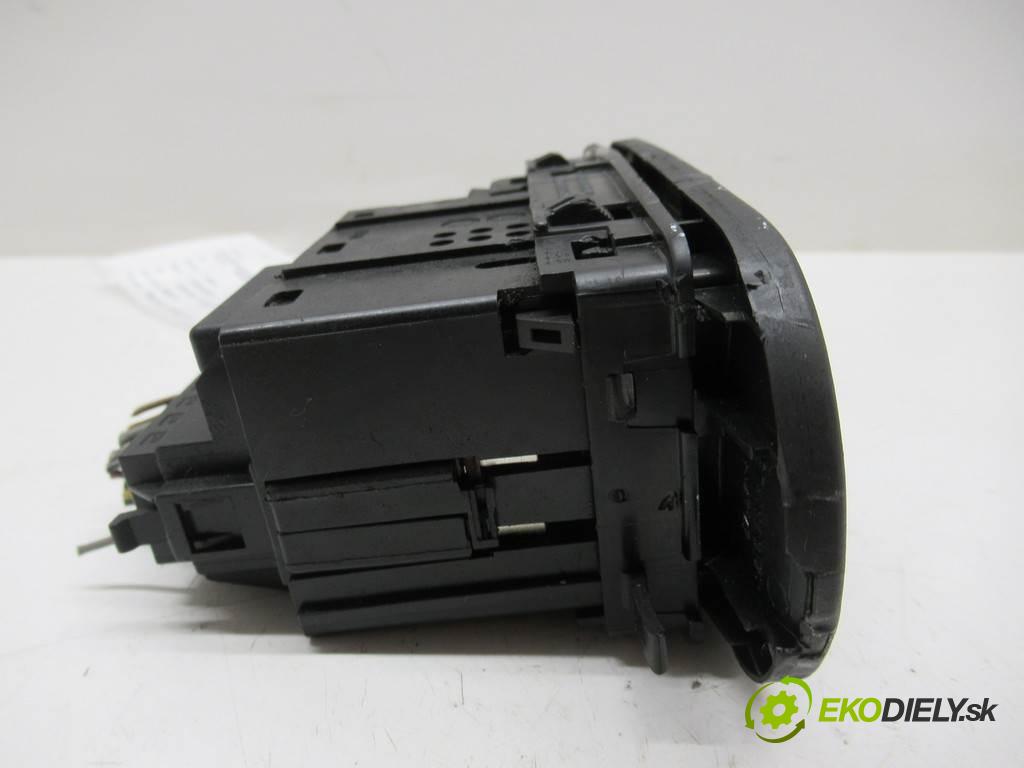 Seat Alhambra  1999 81 kW VAN 5D 1.9TDI 110KM 96-00 1900 Spínač svetiel na prístrojovej doske 7M1941531P (Prepínače, spínače, tlačidlá a ovládače kúrenia)