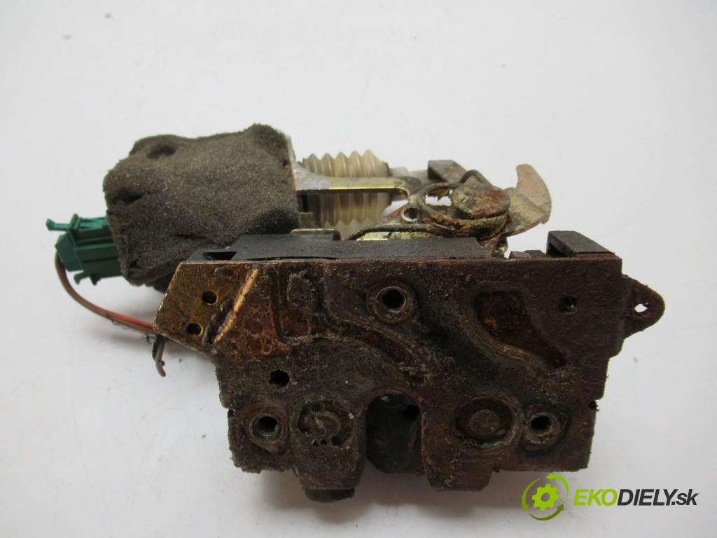 Seat Alhambra  1999 81 kW VAN 5D 1.9TDI 110KM 96-00 1900 zámok dverí zadnej