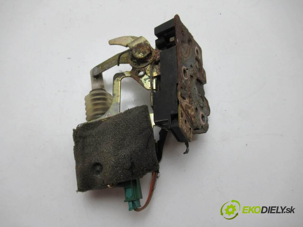 Seat Alhambra  1999 81 kW VAN 5D 1.9TDI 110KM 96-00 1900 zámok dverí zadnej