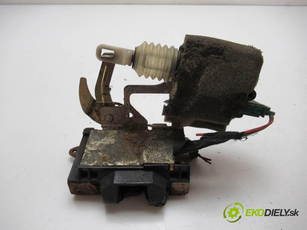 Seat Alhambra  1999 81 kW VAN 5D 1.9TDI 110KM 96-00 1900 zámok dverí zadnej