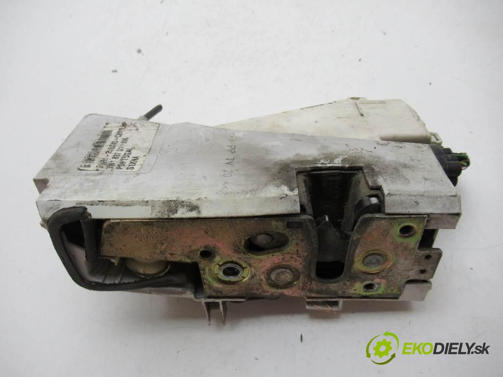 Seat Alhambra  1999 81 kW VAN 5D 1.9TDI 110KM 96-00 1900 zámok predný ľavy 7M1837011AM