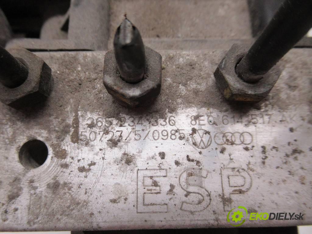 Audi A4 B7  2005 85KW SEDAN 4D 1.9TDI 116KM 04-08 1900 Pumpa ABS 8E0910517D 8E0614517AK (Pumpy ABS)