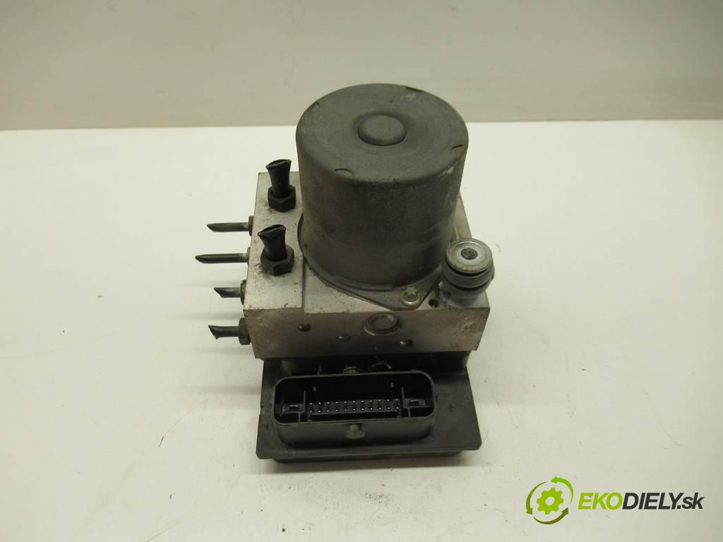Audi A4 B7  2005 85KW SEDAN 4D 1.9TDI 116KM 04-08 1900 Pumpa ABS 8E0910517D 8E0614517AK (Pumpy ABS)