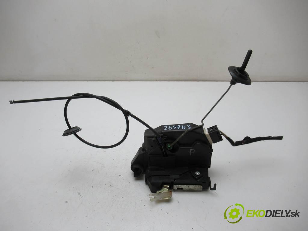 Mini Cooper S  2004 125 kW R50 R52 R53 1.6B 170KM 01-06 1600 zámok predný pravy