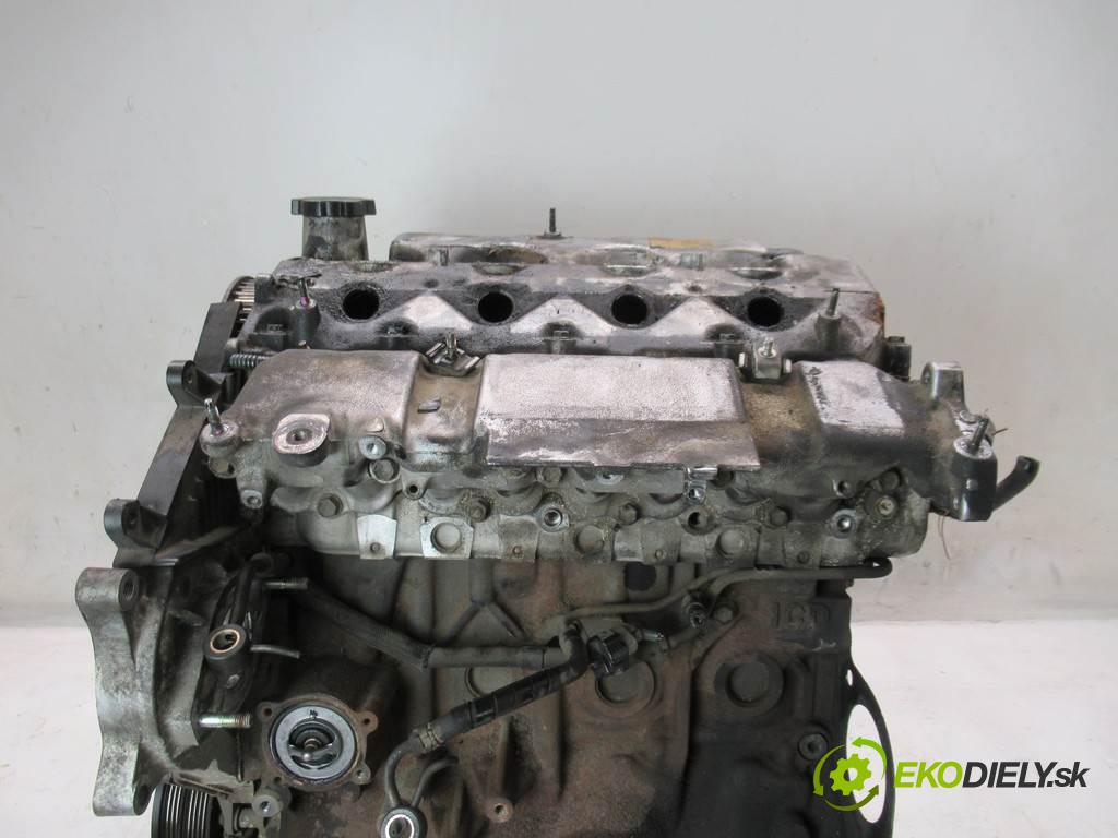 Toyota RAV4 II  2004 85 kW LIFT 2.0D-4D 116KM 00-05 2000 Motor 1CD (Motory (kompletné))