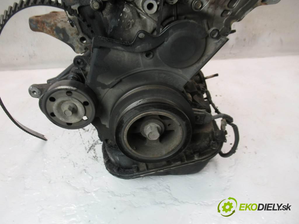Toyota RAV4 II  2004 85 kW LIFT 2.0D-4D 116KM 00-05 2000 Motor 1CD (Motory (kompletné))