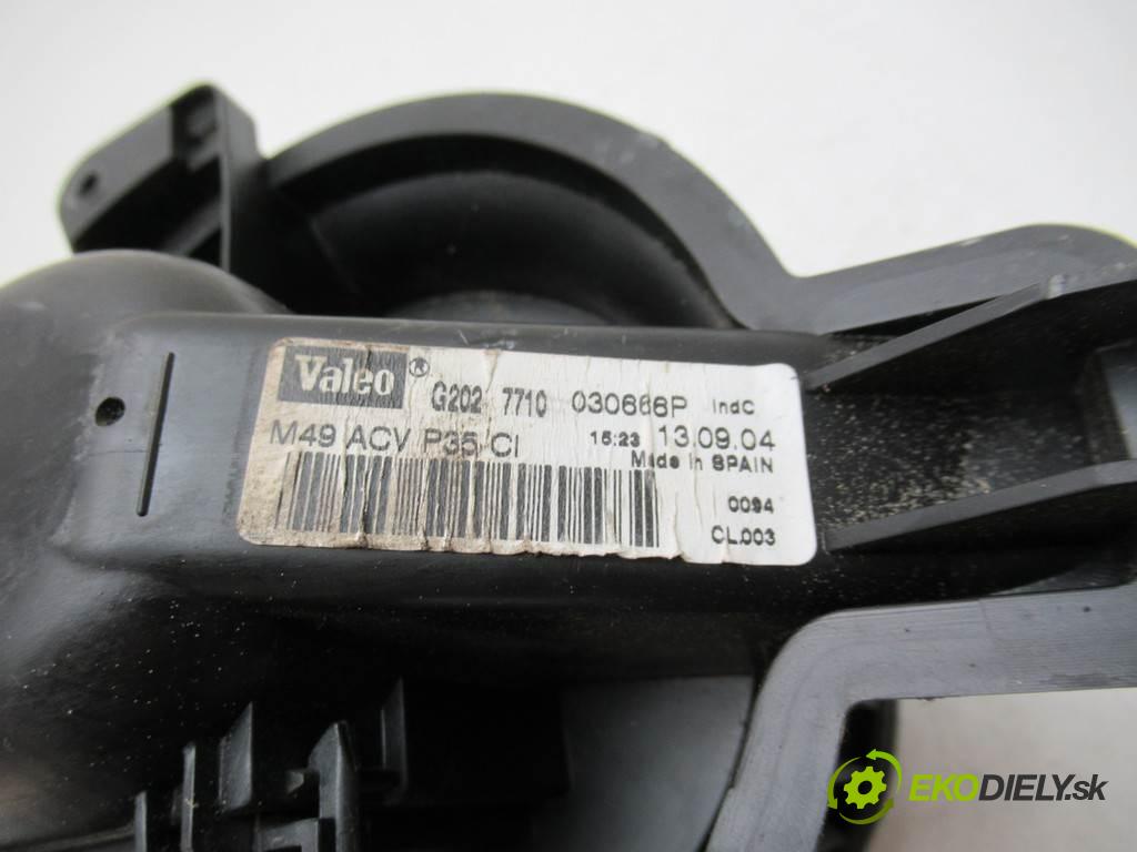 Citroen Berlingo I FL  2004 51 kW LIFT VAN 1.9D 70KM 02-10 1900 Ventilátor ventilátor kúrenia 030666P (Ventilátory kúrenia)