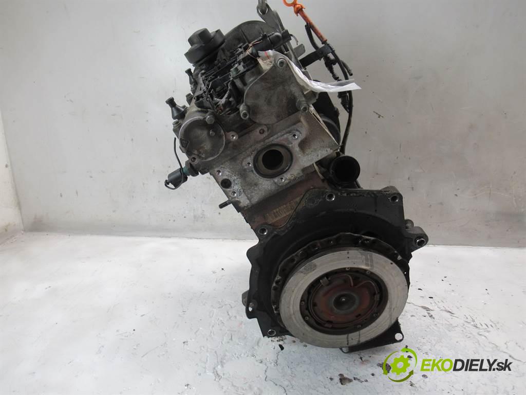 Volkswagen Golf IV  2002 77 kW HATCHBACK 5D 1.6B 105KM 97-03 1600 Motor AZD (Motory (kompletné))