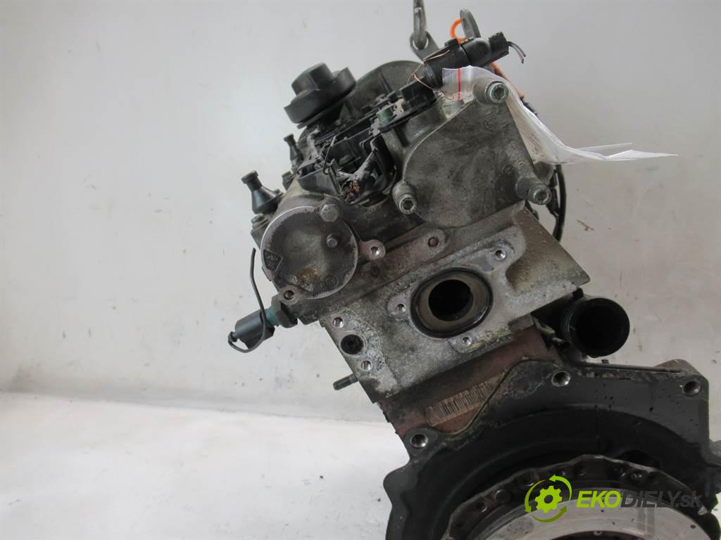 Volkswagen Golf IV  2002 77 kW HATCHBACK 5D 1.6B 105KM 97-03 1600 Motor AZD (Motory (kompletné))