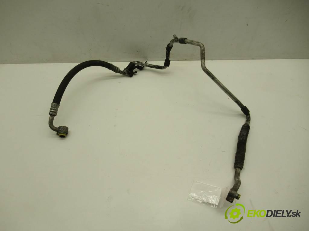 Volkswagen Caddy    2K 1.9TDI 105KM 03-10  rúrka klimatizácie  (Rúrky klimatizácie)