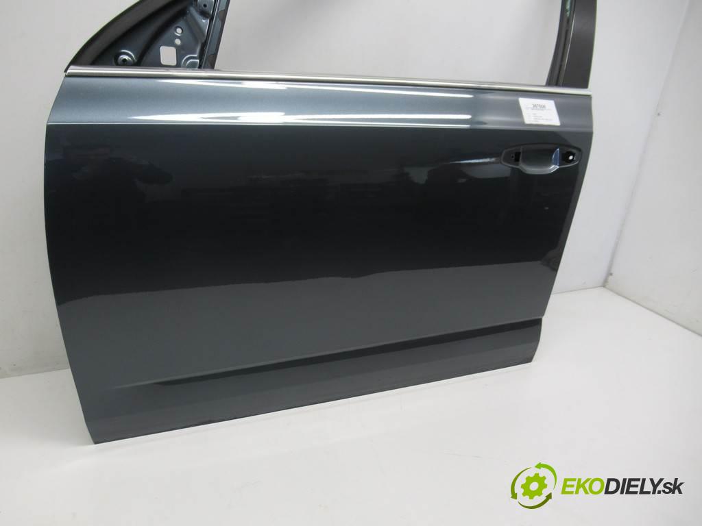 Skoda Octavia III LIFT  2019 110 kW SEDAN 4D 2.0TDI 150KM 16-20 2000 Dvere predný ľave  (Ostatné)