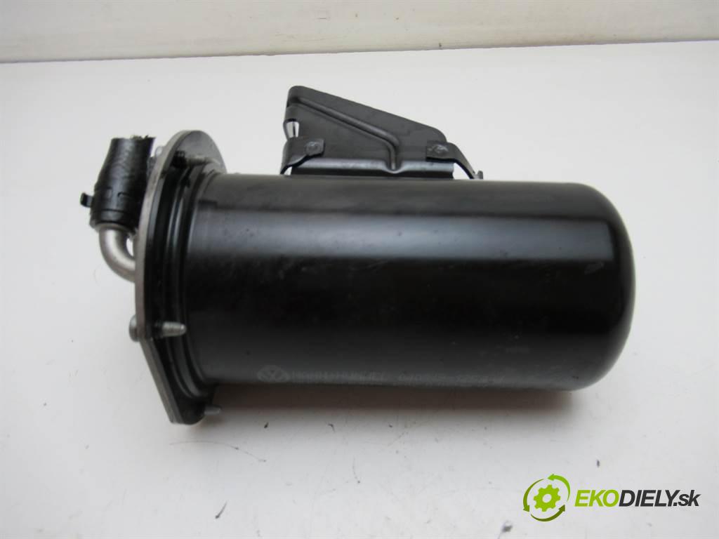 Skoda Octavia III LIFT  2019 110 kW SEDAN 4D 2.0TDI 150KM 16-20 2000 obal filtra paliva 5Q0127399FM (Kryty palivové)