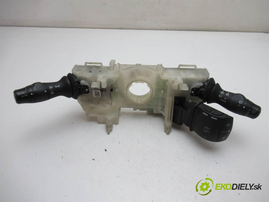 Renault Megane III  2012 81KW KOMBI 5D 1.5DCI 110KM 08-15 1500 Prepínač kombinovaný 255522540R (Prepínače, spínače, tlačidlá a ovládače kúrenia)