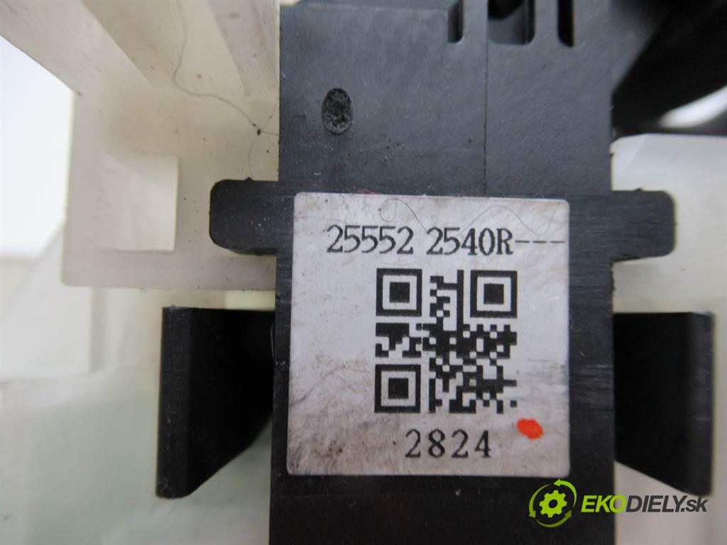 Renault Megane III  2012 81KW KOMBI 5D 1.5DCI 110KM 08-15 1500 Prepínač kombinovaný 255522540R (Prepínače, spínače, tlačidlá a ovládače kúrenia)