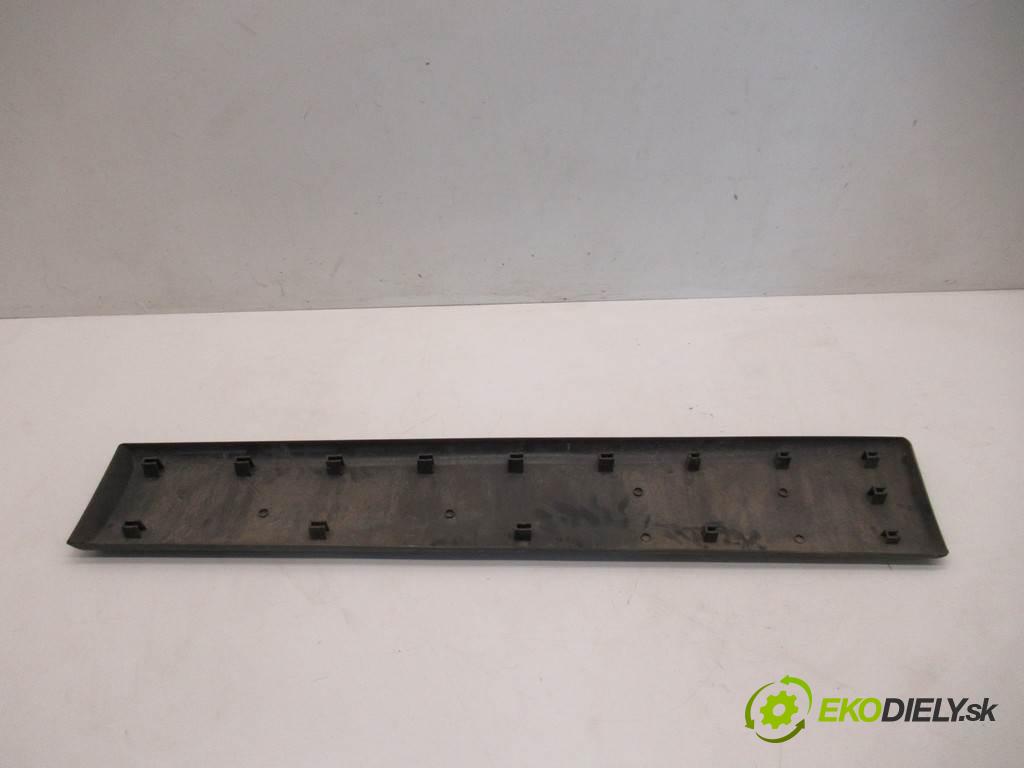 Renault Trafic II    A  Lišta Dvere bočných 8200036075