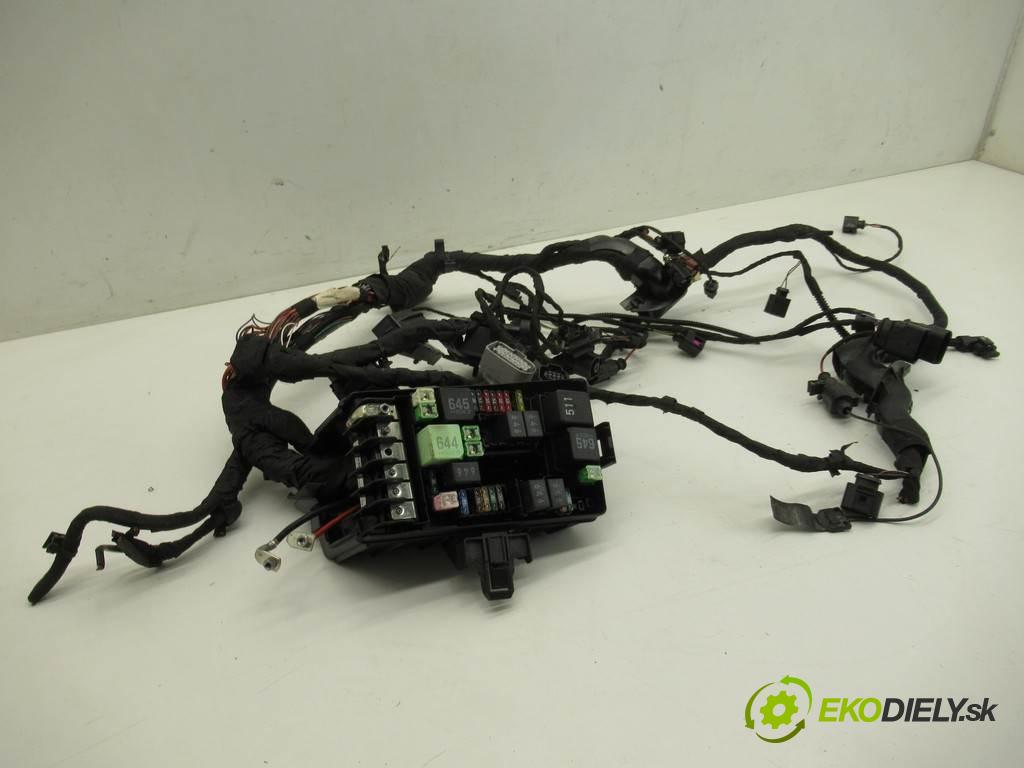 Skoda Octavia III LIFT    SEDAN 4D 2.0TDI 150KM 16-20  Skrinka poistková Káblovačka 5Q0937125B