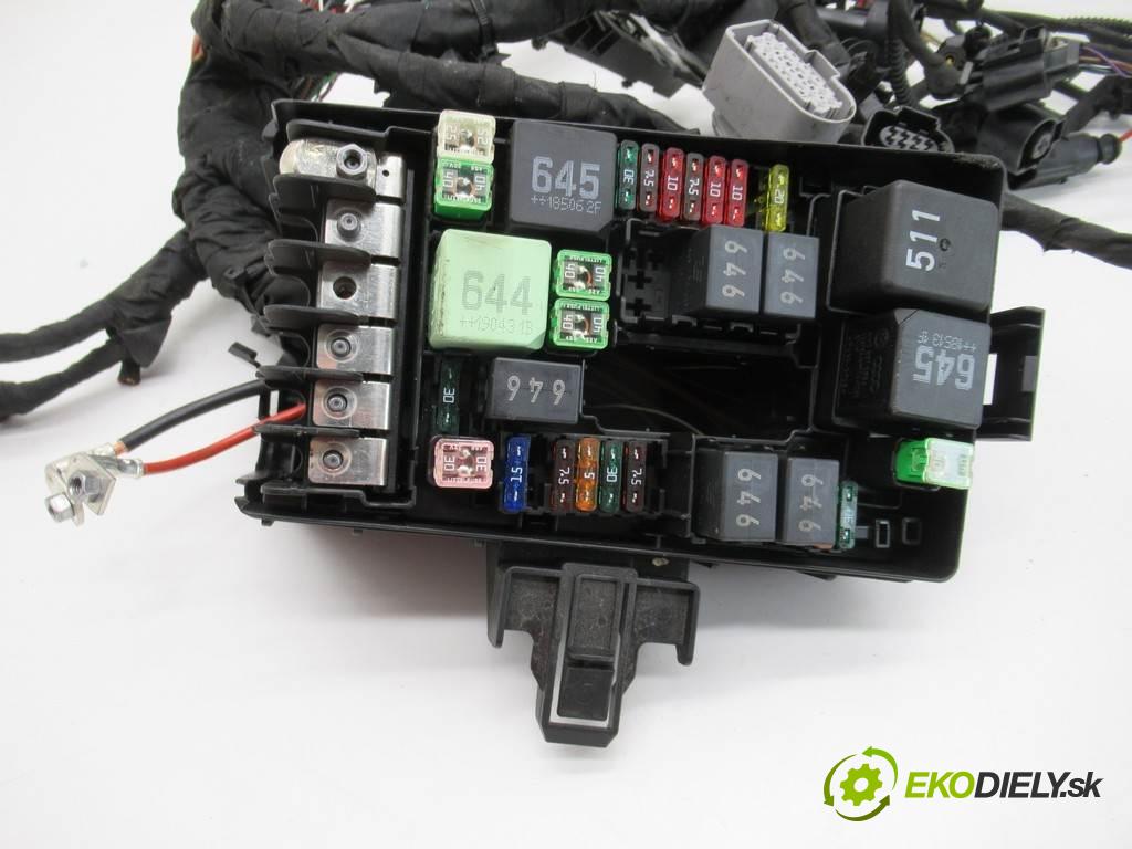 Skoda Octavia III LIFT    SEDAN 4D 2.0TDI 150KM 16-20  Skrinka poistková Káblovačka 5Q0937125B