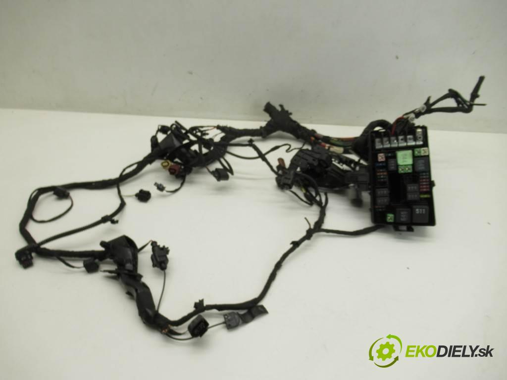 Skoda Octavia III LIFT    SEDAN 4D 2.0TDI 150KM 16-20  Skrinka poistková Káblovačka 5Q0937125B