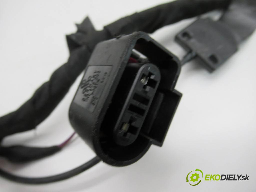 Skoda Octavia III LIFT    SEDAN 4D 2.0TDI 150KM 16-20  Skrinka poistková Káblovačka 5Q0937125B