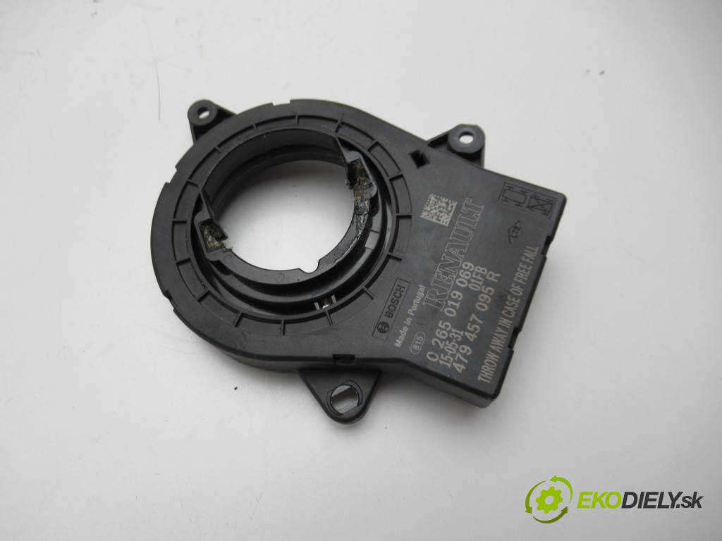 Dacia Duster I LIFT    4X4 1.6B 105KM 13-18  Snímač uhla uhlu 479457095R