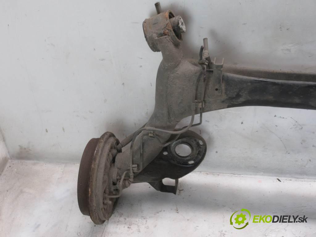 Skoda Fabia II  2009 59 kW KOMBI 5D 1.4TDI 80KM 06-14 1400 zadná Výstuha  (Výstuhy zadné)