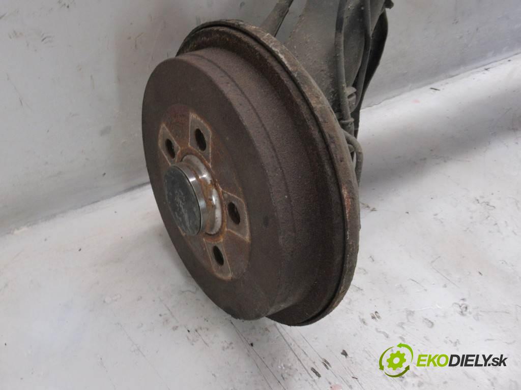 Skoda Fabia II  2009 59 kW KOMBI 5D 1.4TDI 80KM 06-14 1400 zadná Výstuha  (Výstuhy zadné)