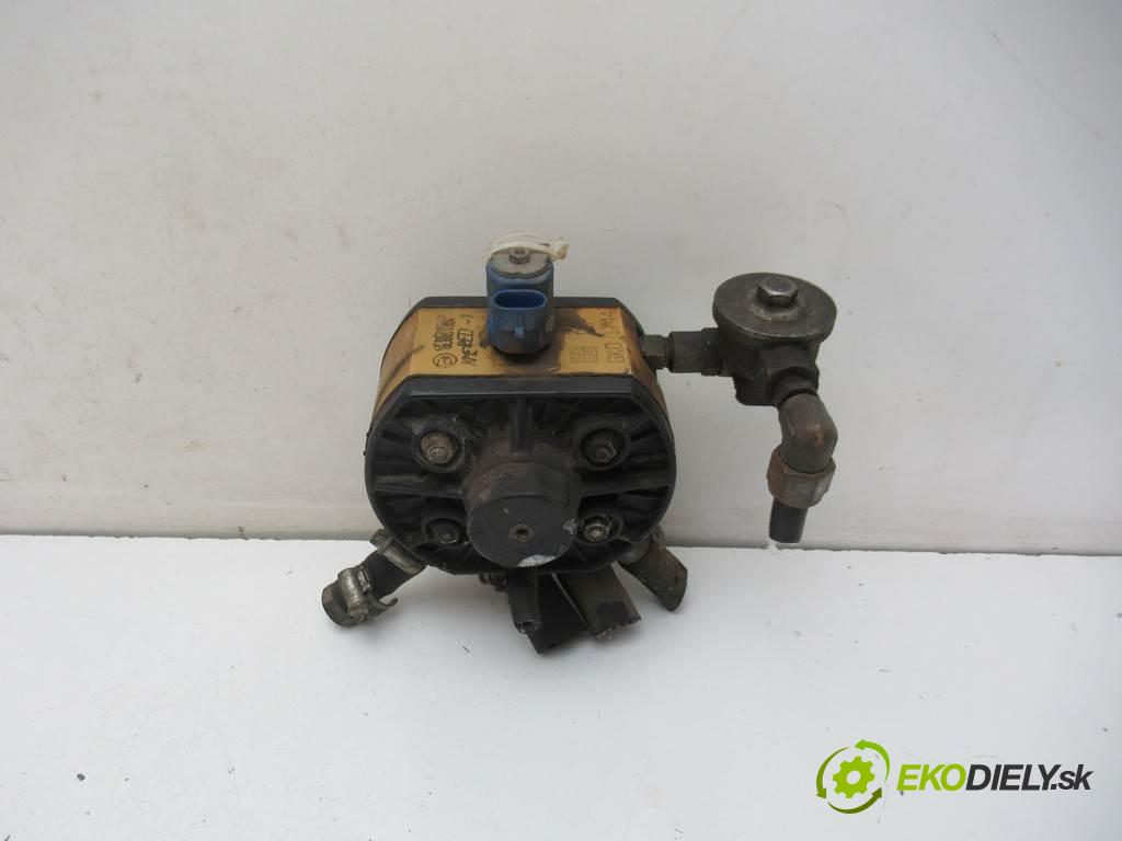 . .    A  Reduktor do plynového pedálu LPG KME RED-1 (LPG)
