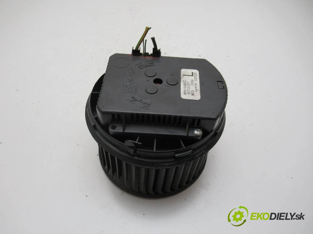Volvo S40 II  2005 100 kW SEDAN 4D 2.0D 136KM 04-07 2000 Ventilátor ventilátor kúrenia 4M5H-18456-CC (Ventilátory kúrenia)