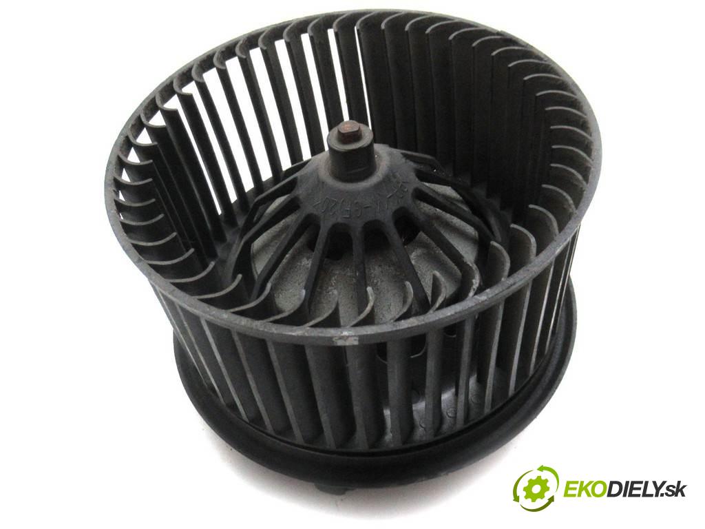 Volvo S40 II  2005 100 kW SEDAN 4D 2.0D 136KM 04-07 2000 Ventilátor ventilátor kúrenia 4M5H-18456-CC (Ventilátory kúrenia)