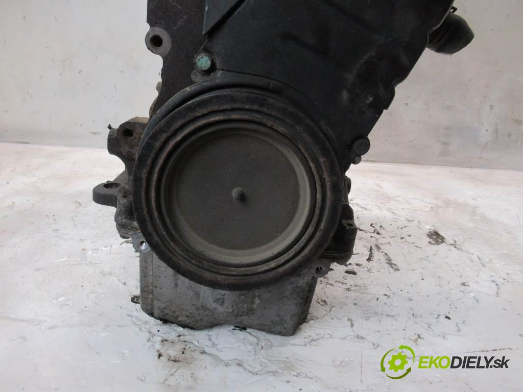 Volkswagen Passat B6  2005  SEDAN 4D 1.9TDI 105KM 05-10 1900 Motor BKC (Motory (kompletné))