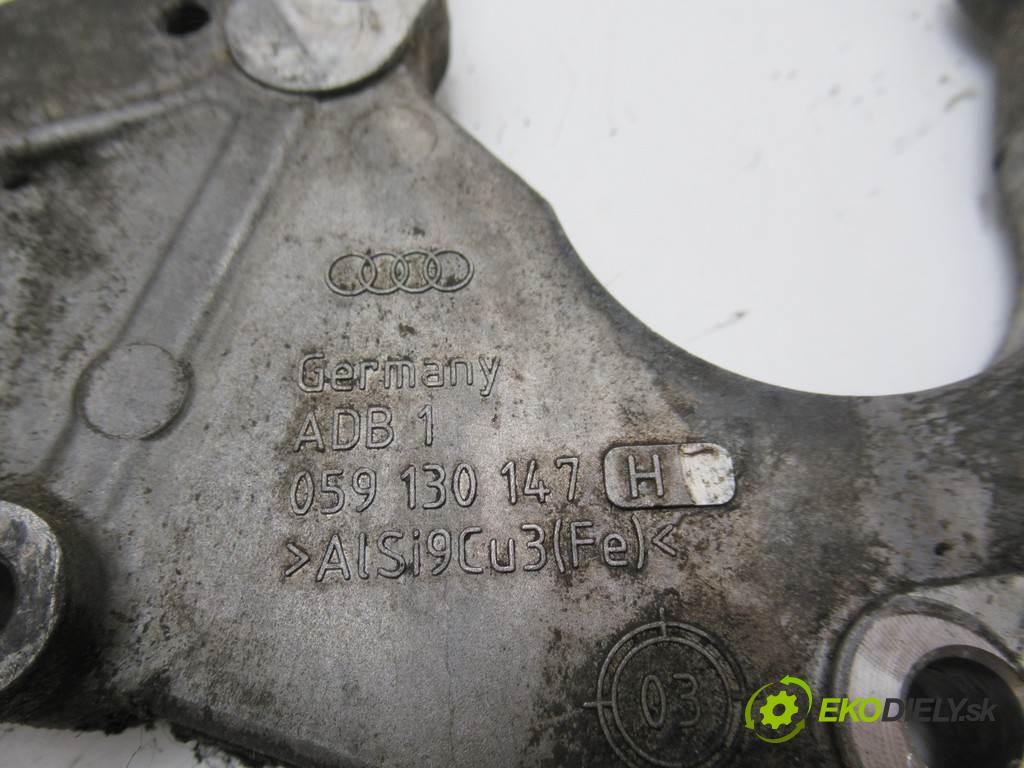 Audi A6 C6    SEDAN QUATTRO 3.0TDI 211KM 04-08  držák pumpy vstřikovací 059130147J