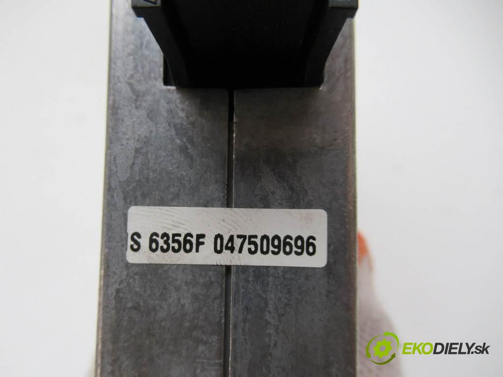 Audi A6 C6    SEDAN QUATTRO 3.0TDI 211KM 04-08  Modul bluetooth 4E0862335 (Ostatné)