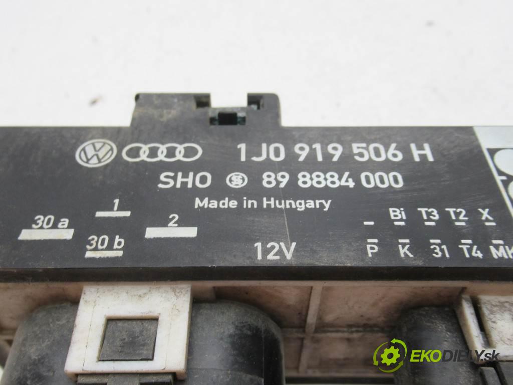 Audi A3 8L  1996 92 kW HATCHBACK 3D 1.8B 125KM 96-00 1800 Modul Riadiaca jednotka ventilátora 1J0919506H (Ostatné)