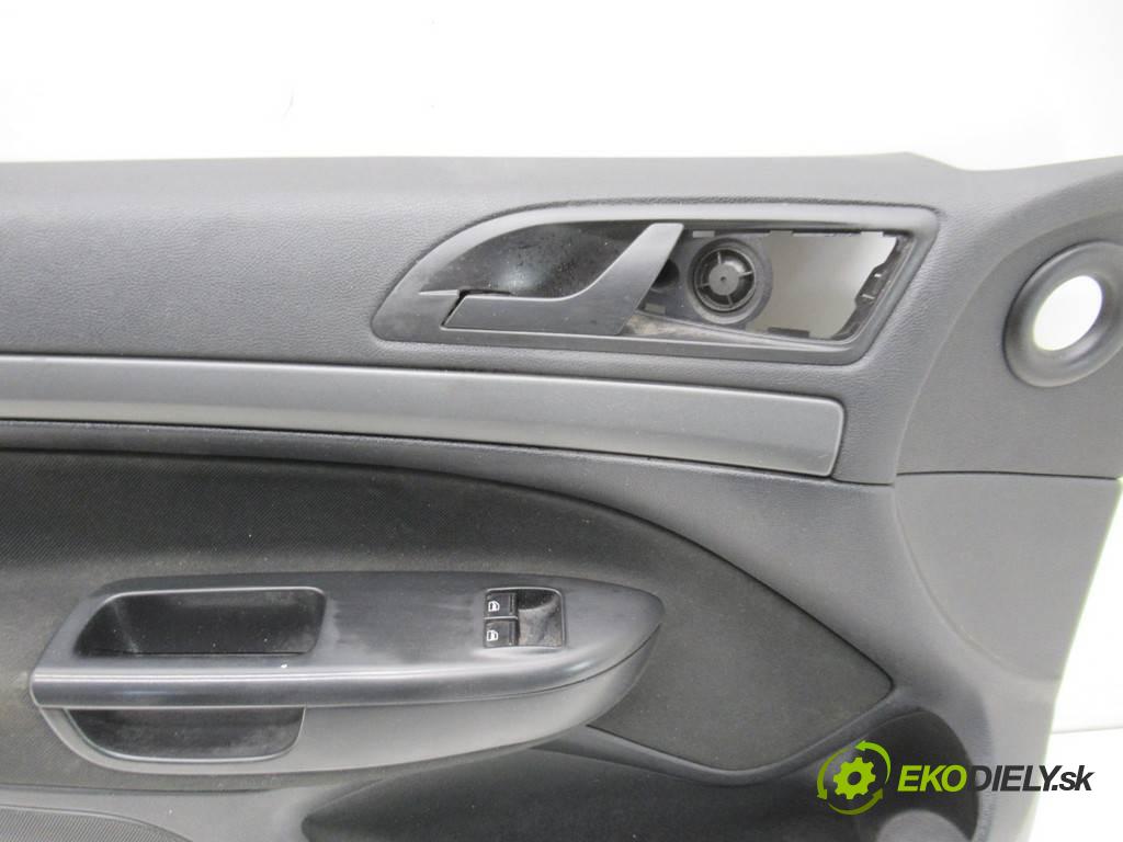 Skoda Octavia II  2007 77 kW LIFTBACK 1.9TDI 105KM 04-08 1900 čalúnenie Dvere predný ľavy tapacír  (Ostatné)