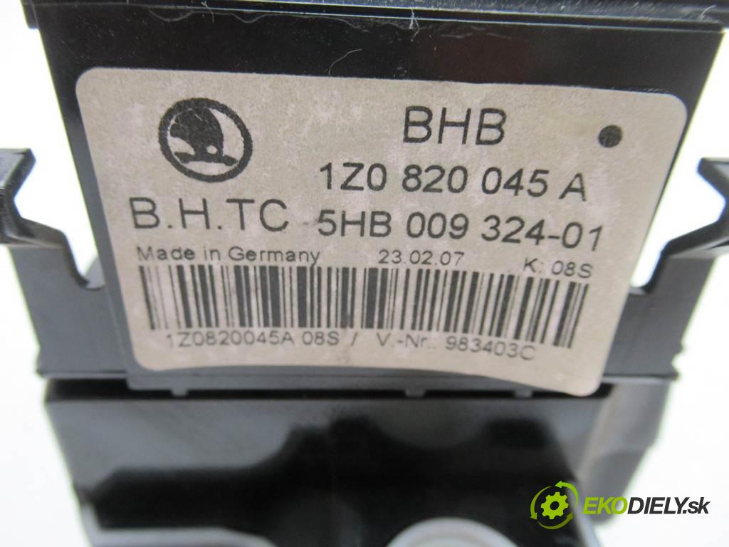Skoda Octavia II  2007 77 kW LIFTBACK 1.9TDI 105KM 04-08 1900 Panel ovládania kúrenia 1Z0820045A (Prepínače, spínače, tlačidlá a ovládače kúrenia)