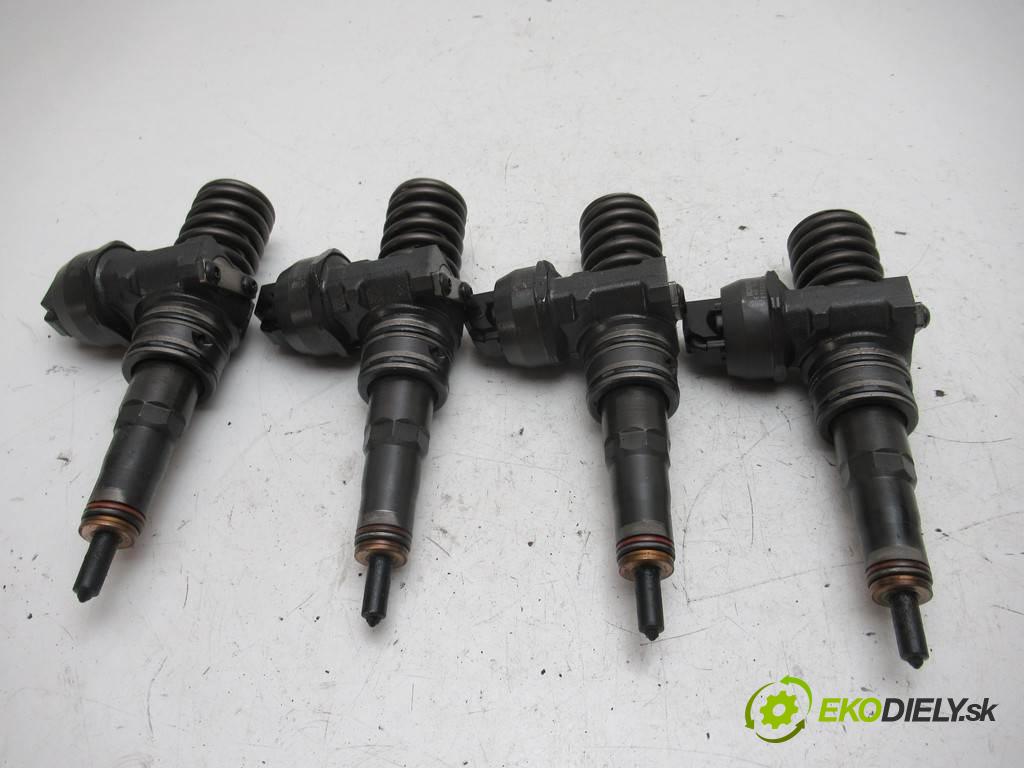 Volkswagen Caddy  2008 77 kW 2K 1.9TDI 105KM 03-10 1900 Vstrekovacie ventily 038130073BN (Vstrekovacie ventily)