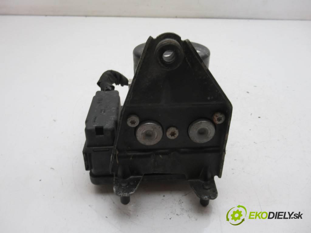 Volkswagen Golf V  2008 59 kW HATCHBACK 3D 1.4B 80KM 03-09 1400 Pumpa ABS 1K0614517BD (Pumpy ABS)