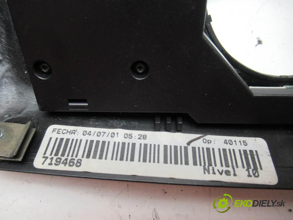 Seat Ibiza II FL    HATCHBACK 3D 1.4B 60KM 99-02  Panel radia 6K1035905F