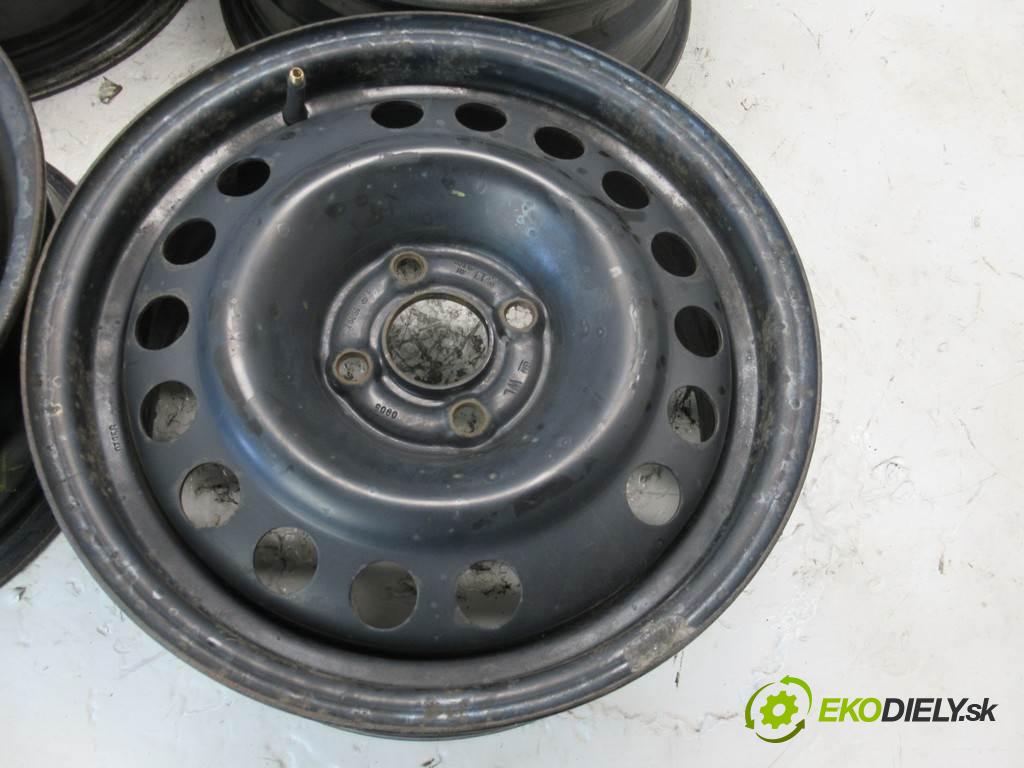 Fiat Grande Punto    15 6J 4X100 ET43  disky plechové - 15  (Plechové)