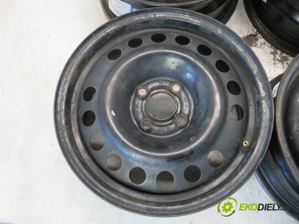 Fiat Grande Punto    15 6J 4X100 ET43  disky plechové - 15  (Plechové)