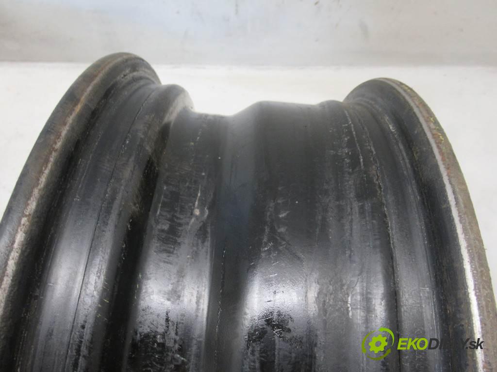 Fiat Grande Punto    15 6J 4X100 ET43  disky plechové - 15  (Plechové)