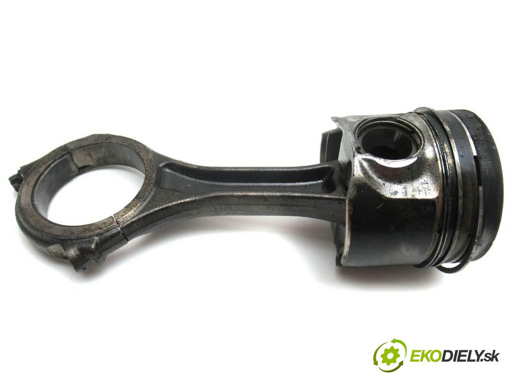 Audi A5 8T    COUPE QUATTRO S-LINE  3.0TDI 240KM 07-11  piest - ojnica CAPA (Piesty)