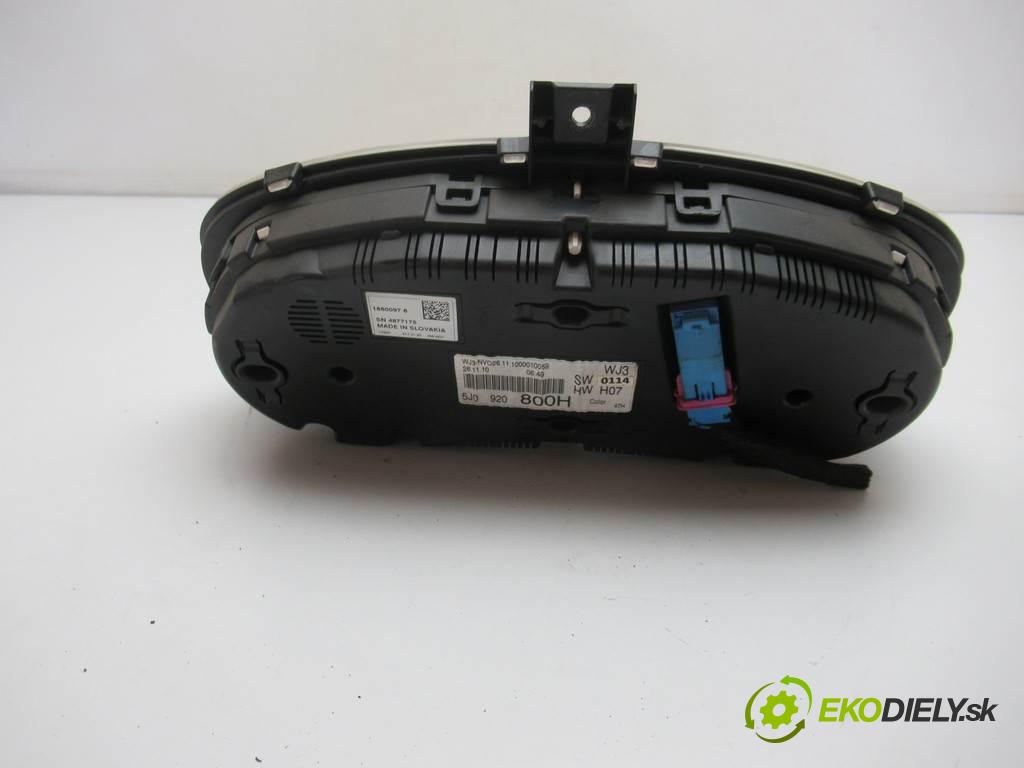 Skoda Fabia II  2010 63 kW HATCHBACK 5D 1.4B 86KM 07-14 1400 Prístrojovka 5J0920800H (Prístrojové dosky, displeje)