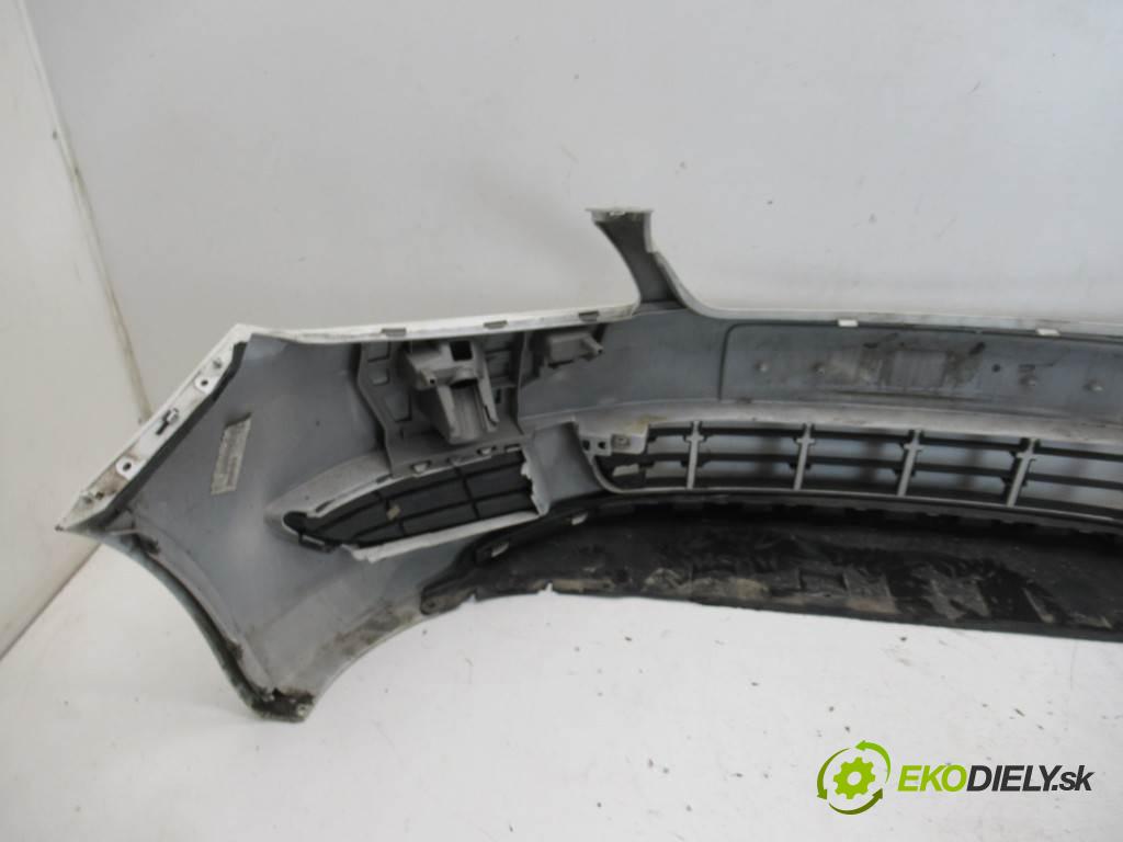 Skoda Fabia II  2013 63 kW KOMBI 5D 1.2TSI 86KM 10-14 1200 Nárazník predný  (Ostatné)