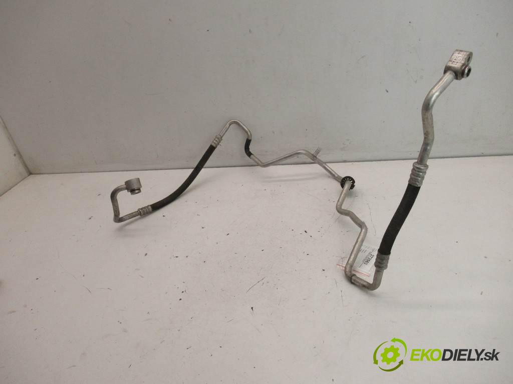 Skoda Fabia II    KOMBI 5D 1.2TSI 86KM 10-14  rúrka klimatizácie 6R1820743AA (Rúrky klimatizácie)