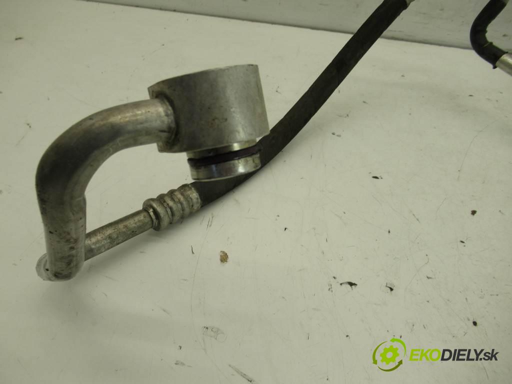 Skoda Fabia II    KOMBI 5D 1.2TSI 86KM 10-14  rúrka klimatizácie 6R1820743AA (Rúrky klimatizácie)