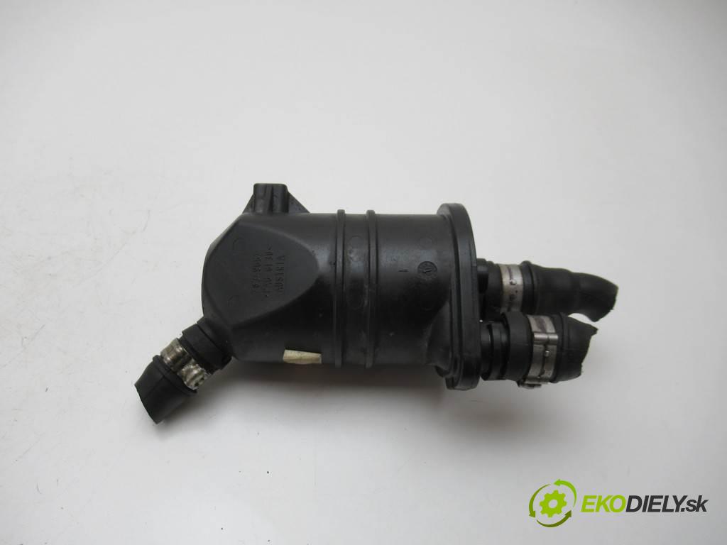 Opel Vectra C LIFT    OPC LIFTBACK 1.9CDTI 150KM 02-08  Separátor oleja 70349667 5556896300