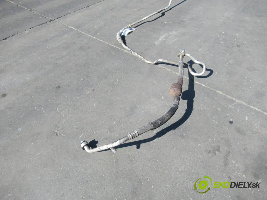 Chrysler Town & Country    Voyager IV LIFT 3.8B V6 218KM 01-07  rúrka klimatizácie  (Rúrky klimatizácie)