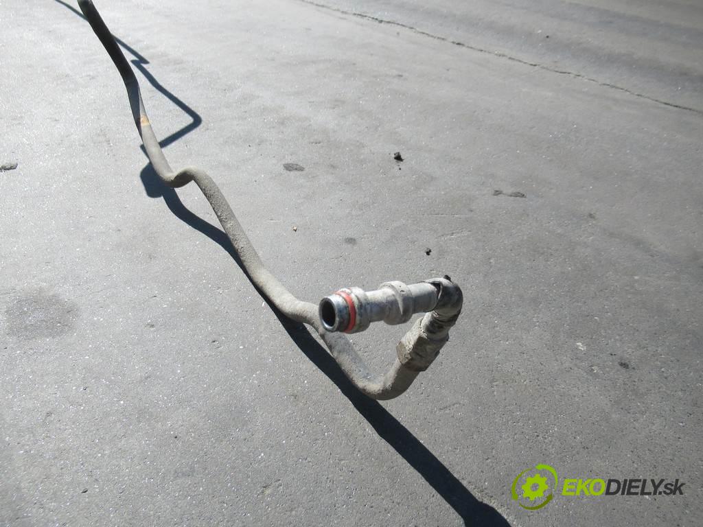 Chrysler Town & Country    Voyager IV LIFT 3.8B V6 218KM 01-07  rúrka klimatizácie  (Rúrky klimatizácie)