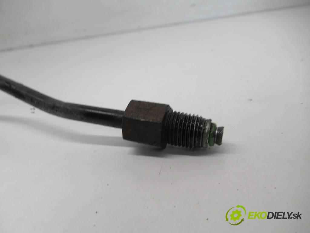 Skoda Fabia  2004 55 kW KOMBI 5D 1.4TDI 80KM 00-07 1400 hadica servočerpadlo  (Rúrky, hadice servočerpadla)